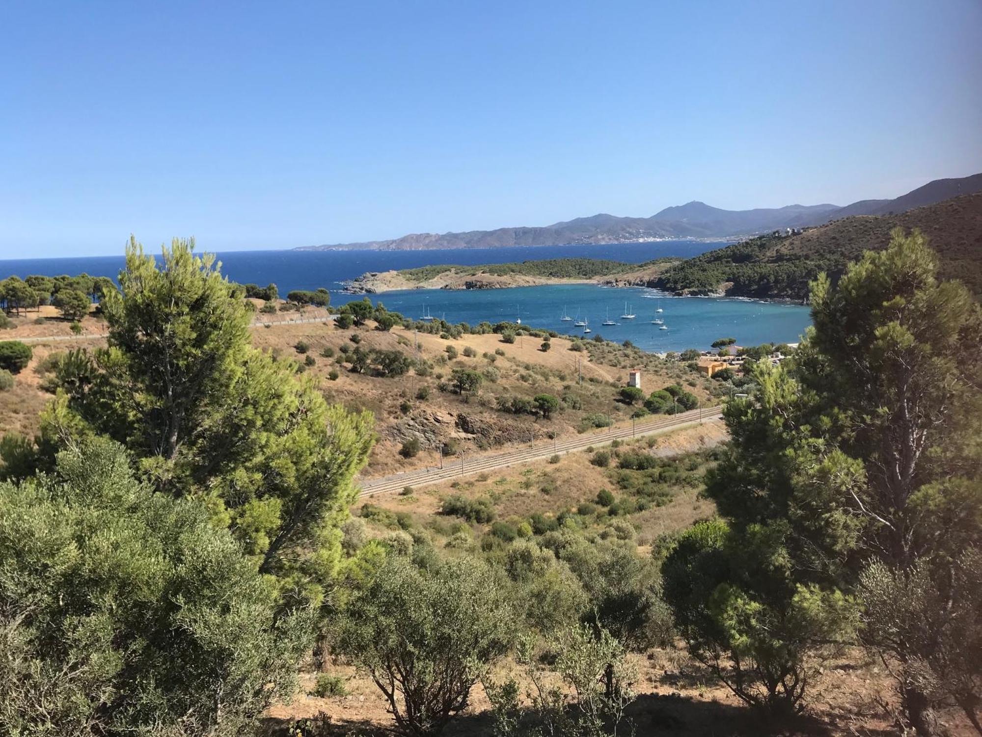 Stunning Sea Views From Luxury 4 Bed Apartment Close To Beach At Cap Ras Llança 외부 사진
